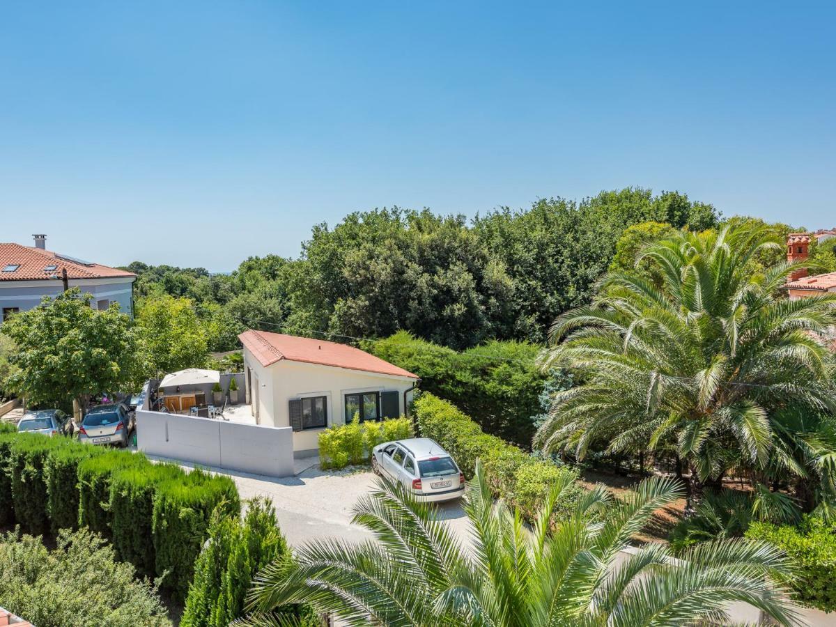 Casa Percan Premantura Buitenkant foto